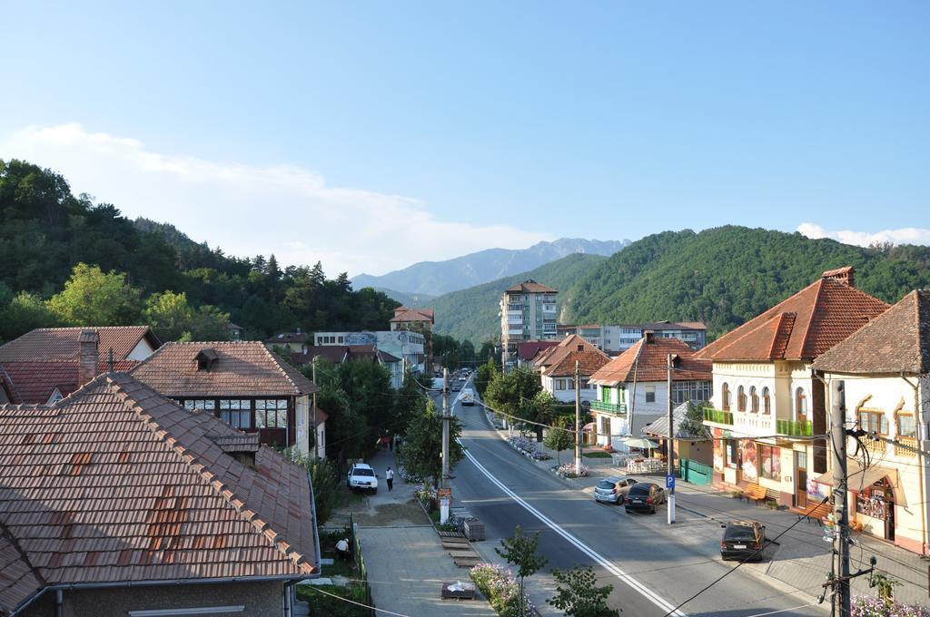 Yes Home Calimanesti Exterior foto