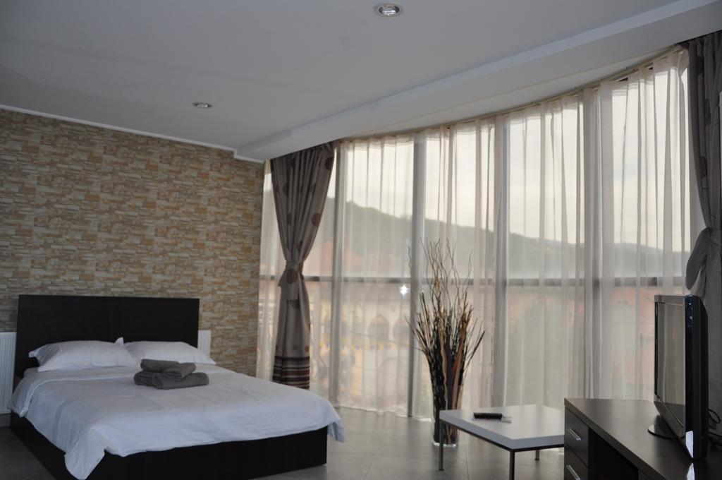 Yes Home Calimanesti Exterior foto