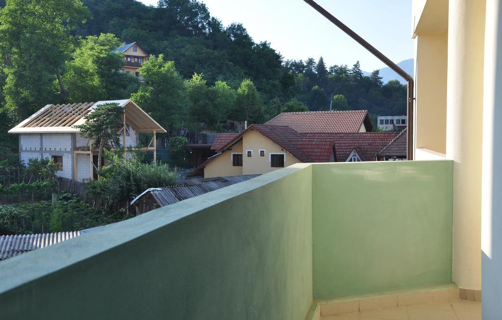 Yes Home Calimanesti Exterior foto
